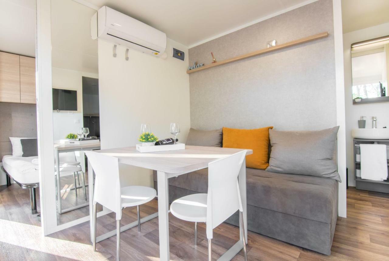 Apartments And Mobile Homes Μακάρσκα Εξωτερικό φωτογραφία